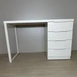 Стол письменный белый