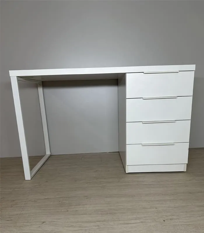 Стол письменный белый