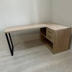 Стол поворотный с металлической опорой-1